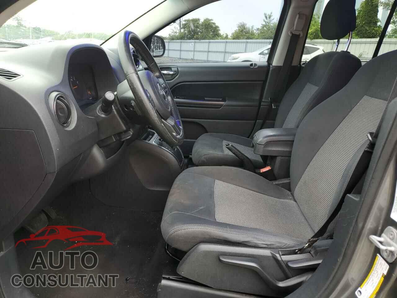 JEEP COMPASS 2011 - 1J4NF1FB0BD282956
