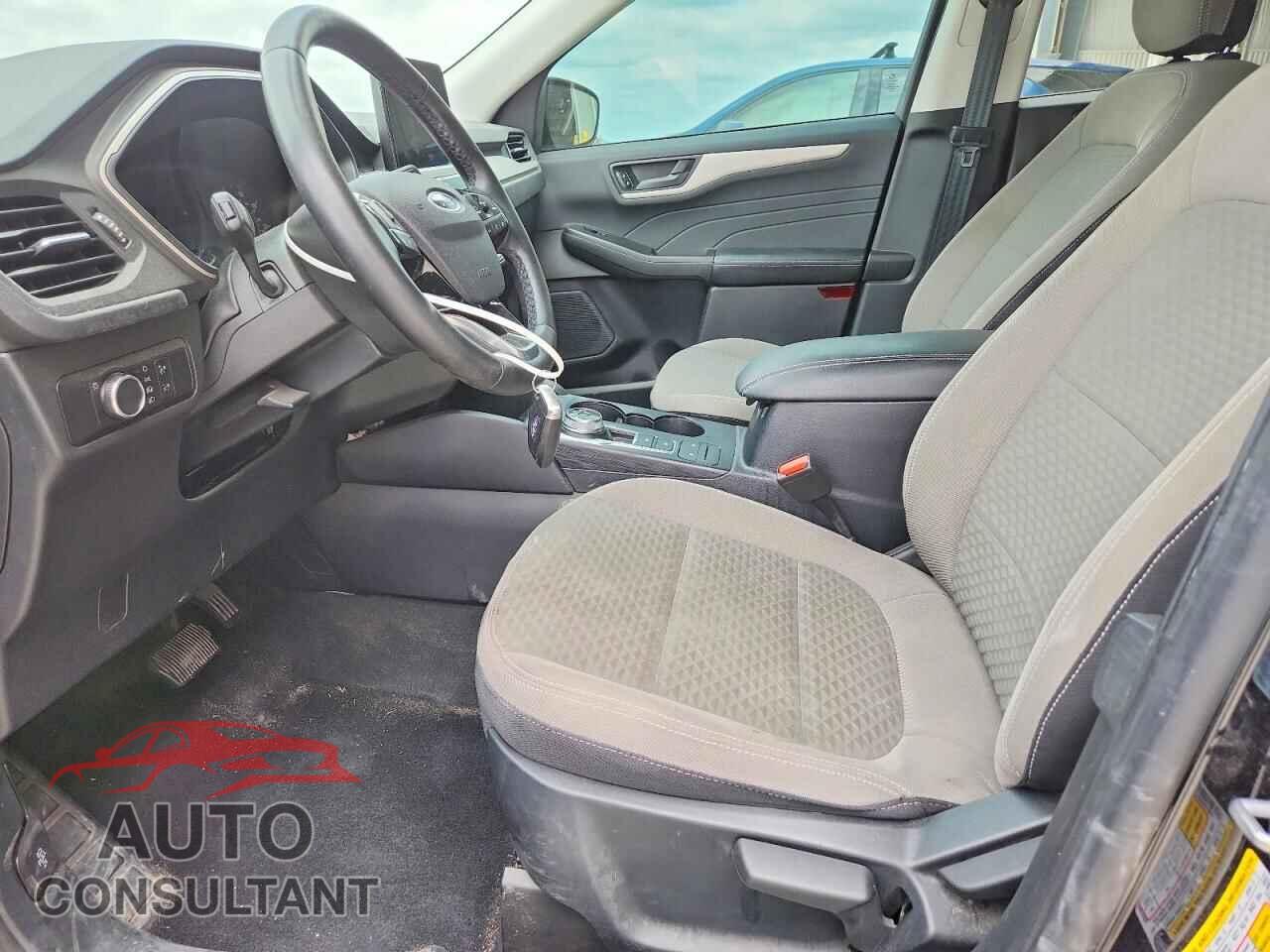 FORD ESCAPE 2022 - 1FMCU9G66NUB94271