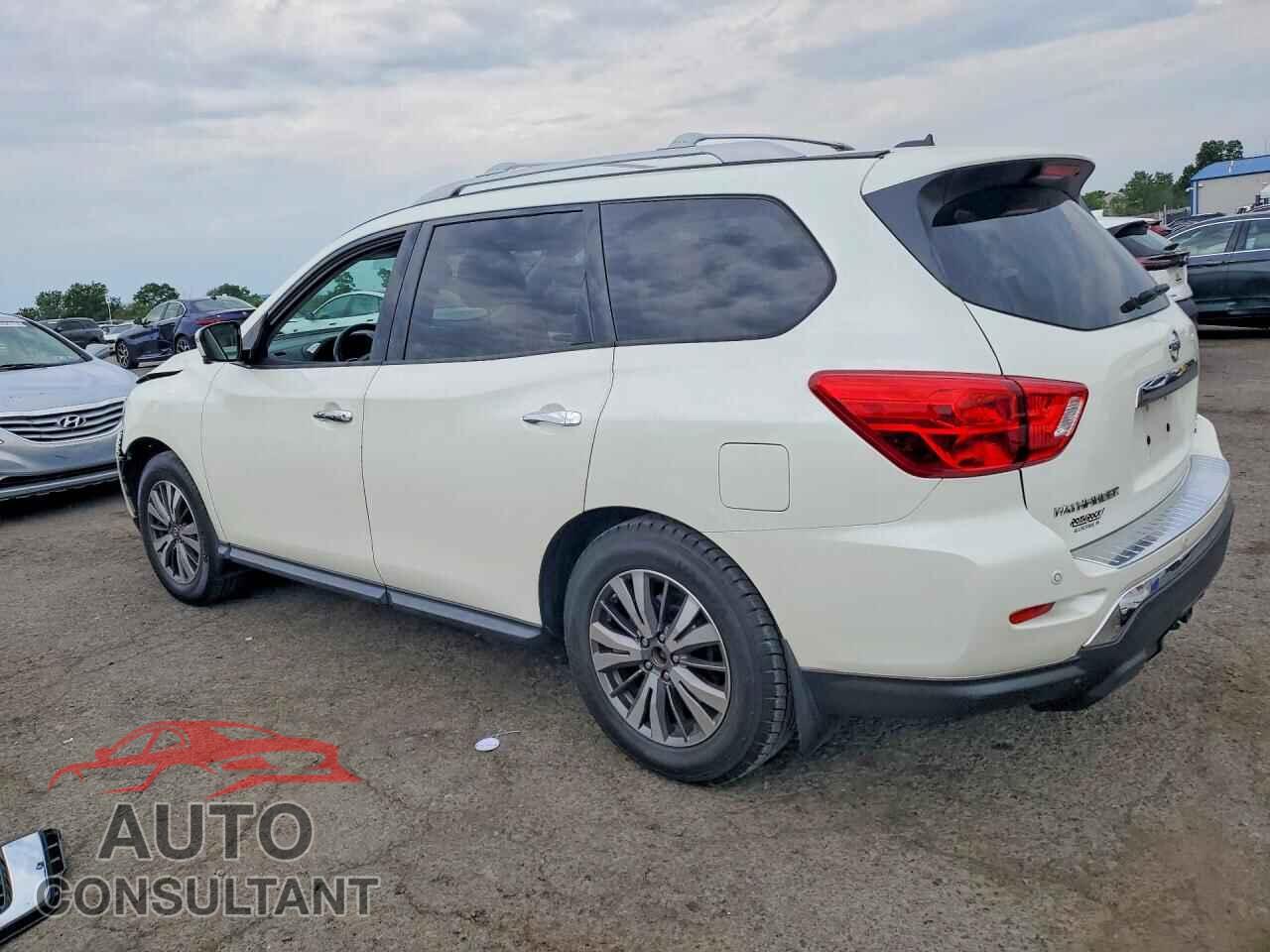 NISSAN PATHFINDER 2017 - 5N1DR2MM3HC685777