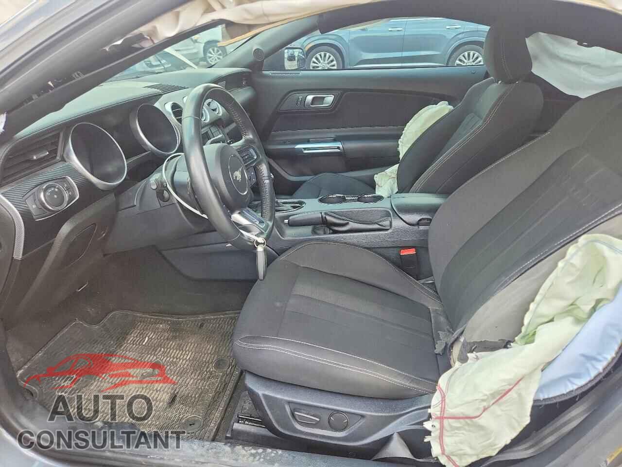 FORD MUSTANG 2021 - 1FA6P8CF6M5157020