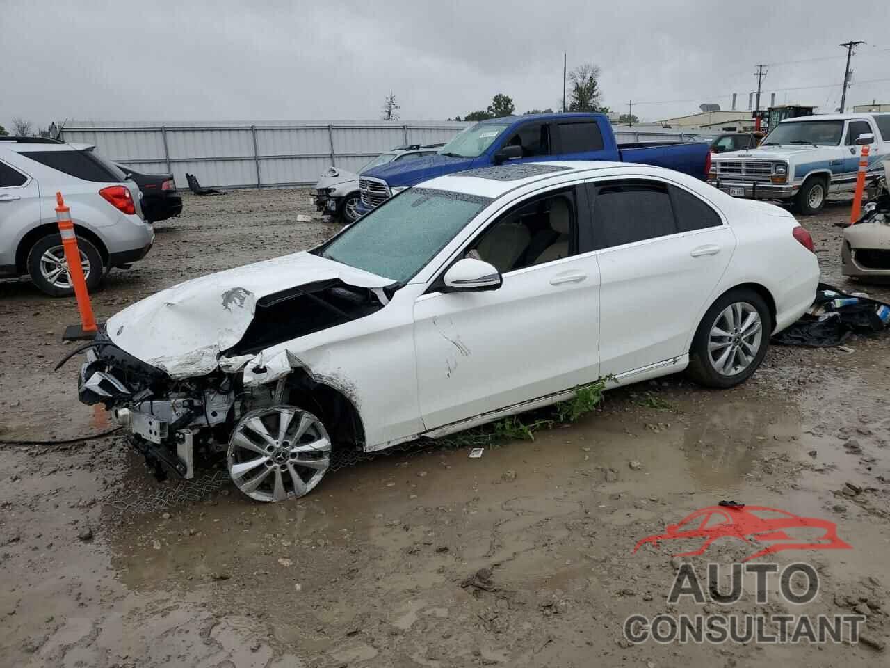 MERCEDES-BENZ C-CLASS 2019 - 55SWF8DBXKU315698