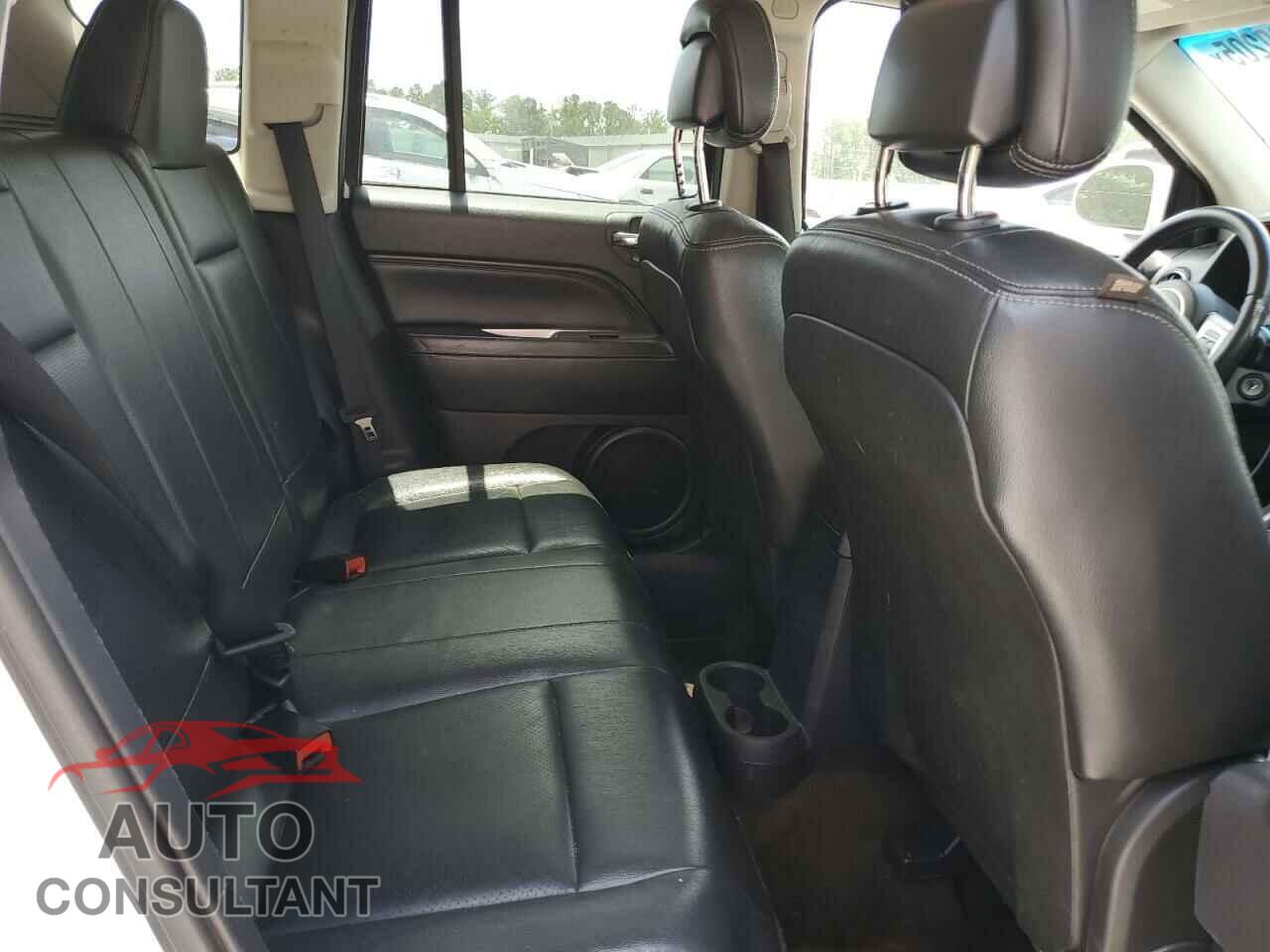 JEEP COMPASS 2014 - 1C4NJCCB5ED779140