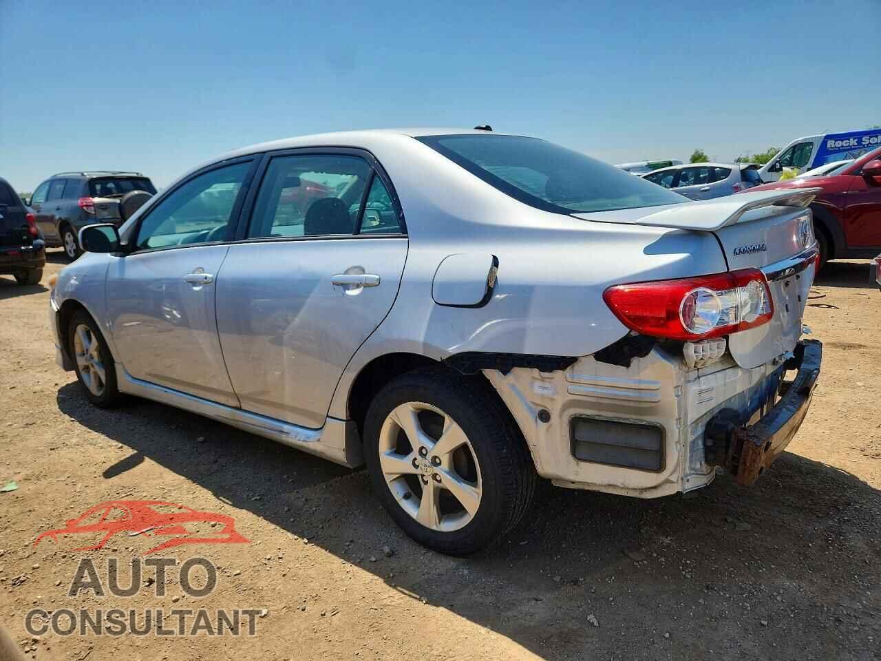 TOYOTA COROLLA 2011 - 2T1BU4EEXBC556429