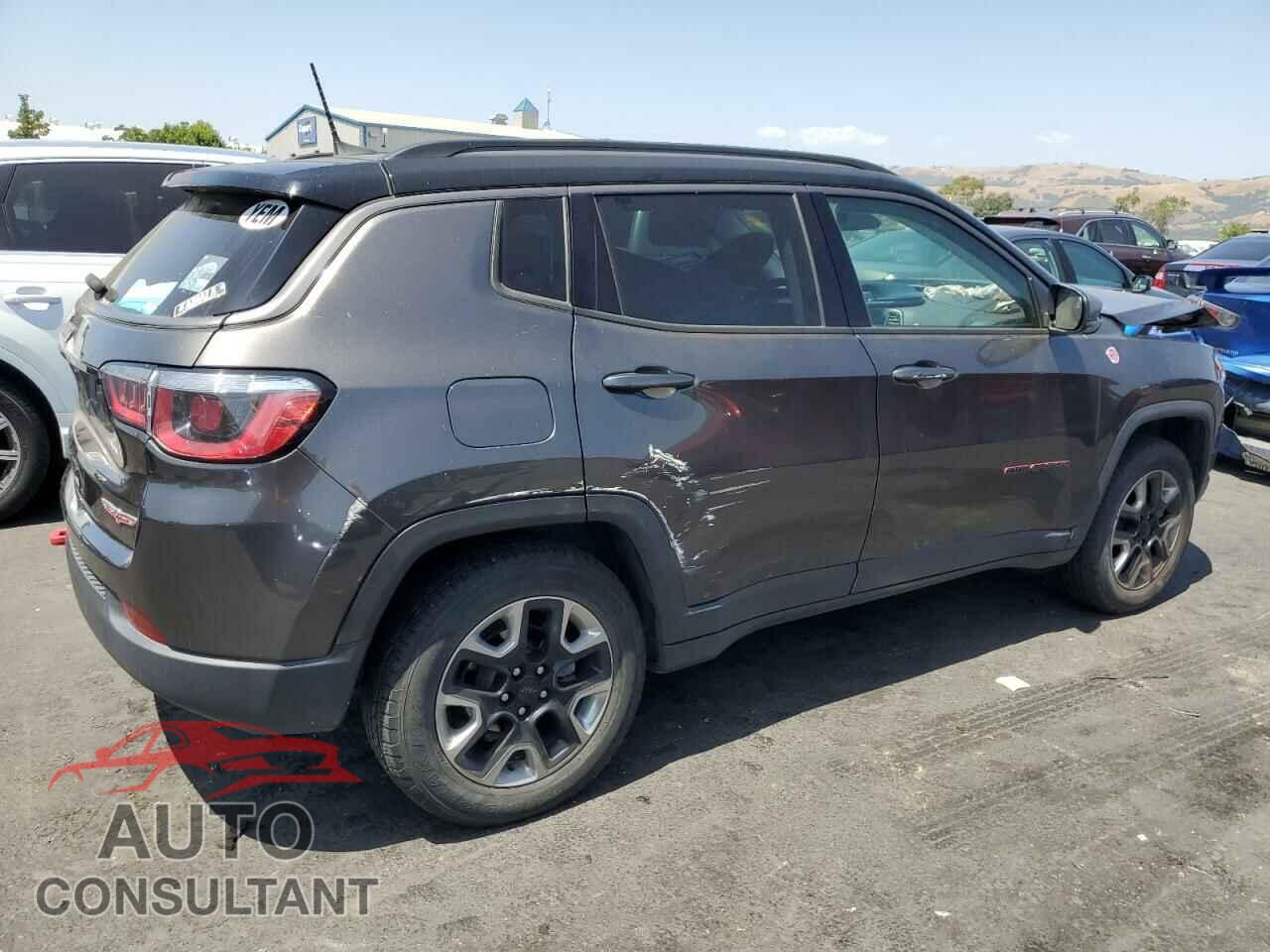 JEEP COMPASS 2017 - 3C4NJDDB8HT674627