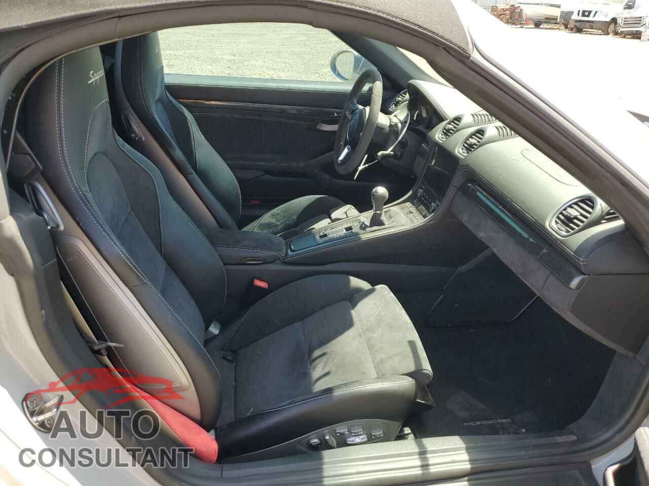PORSCHE BOXSTER 2020 - WP0CC2A89LS240581
