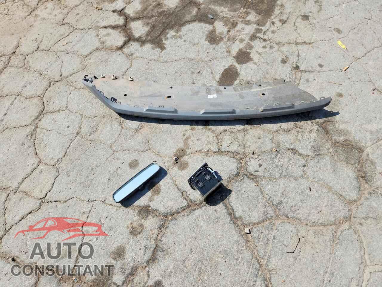 HONDA CIVIC 2013 - 19XFB2F57DE000304