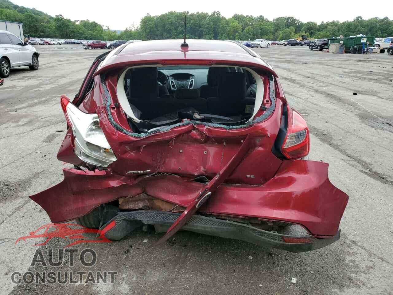 FORD FOCUS 2014 - 1FADP3K25EL205614
