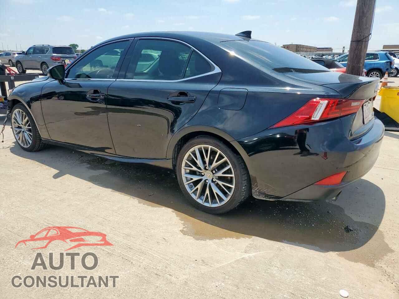 LEXUS IS 2015 - JTHBF1D25F5057345