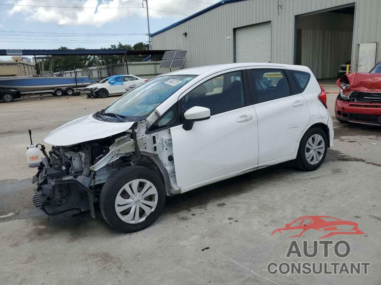 NISSAN VERSA 2017 - 3N1CE2CP1HL367915
