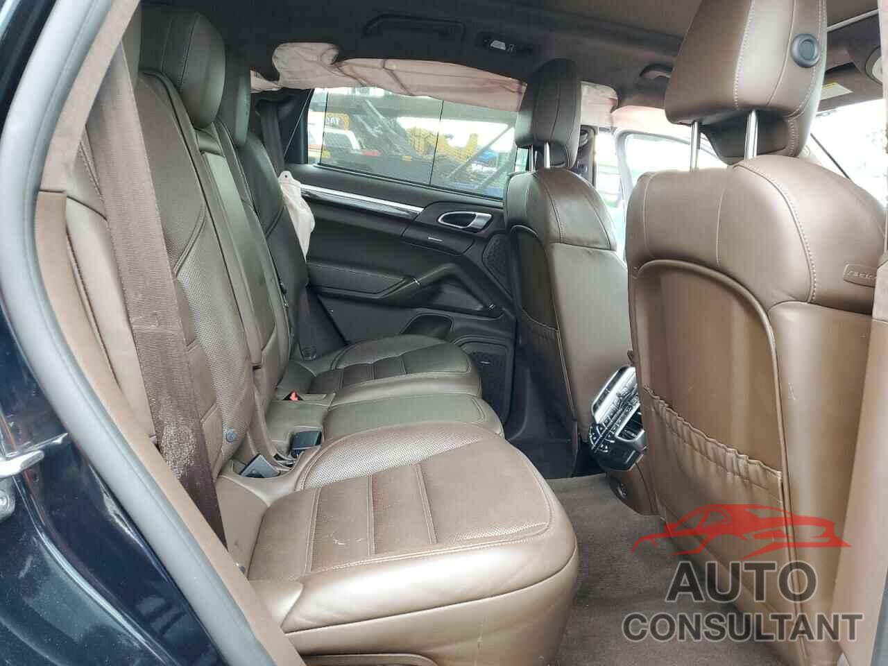 PORSCHE CAYENNE 2017 - WP1AC2A28HLA92491