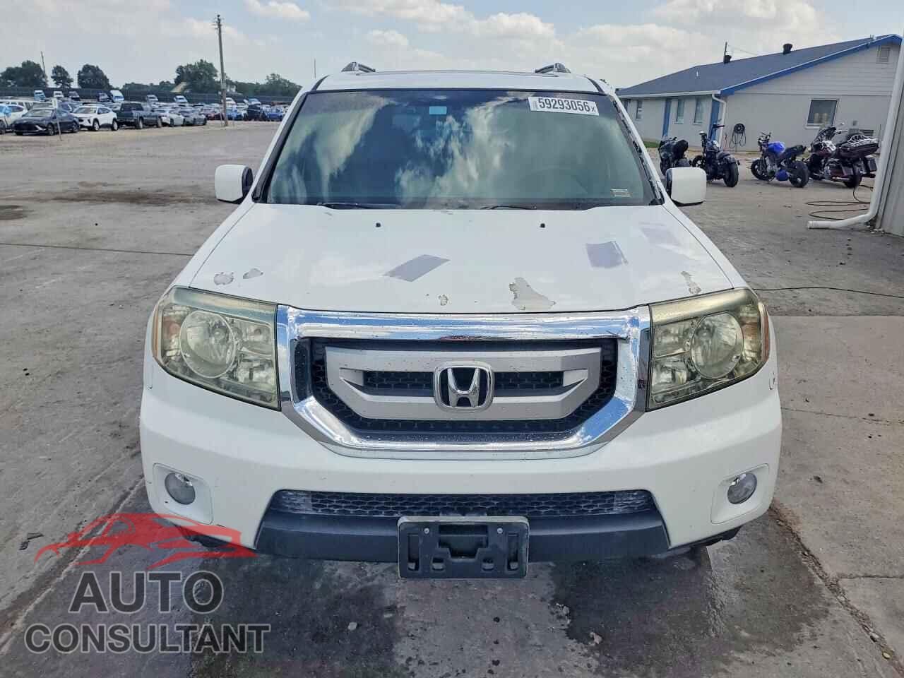 HONDA PILOT 2011 - 5FNYF3H59BB019220