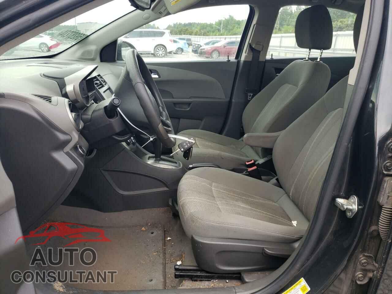 CHEVROLET SONIC 2016 - 1G1JC5SH5G4106743