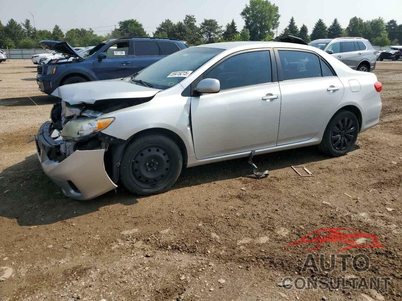 TOYOTA COROLLA 2013 - 2T1BU4EE0DC968152
