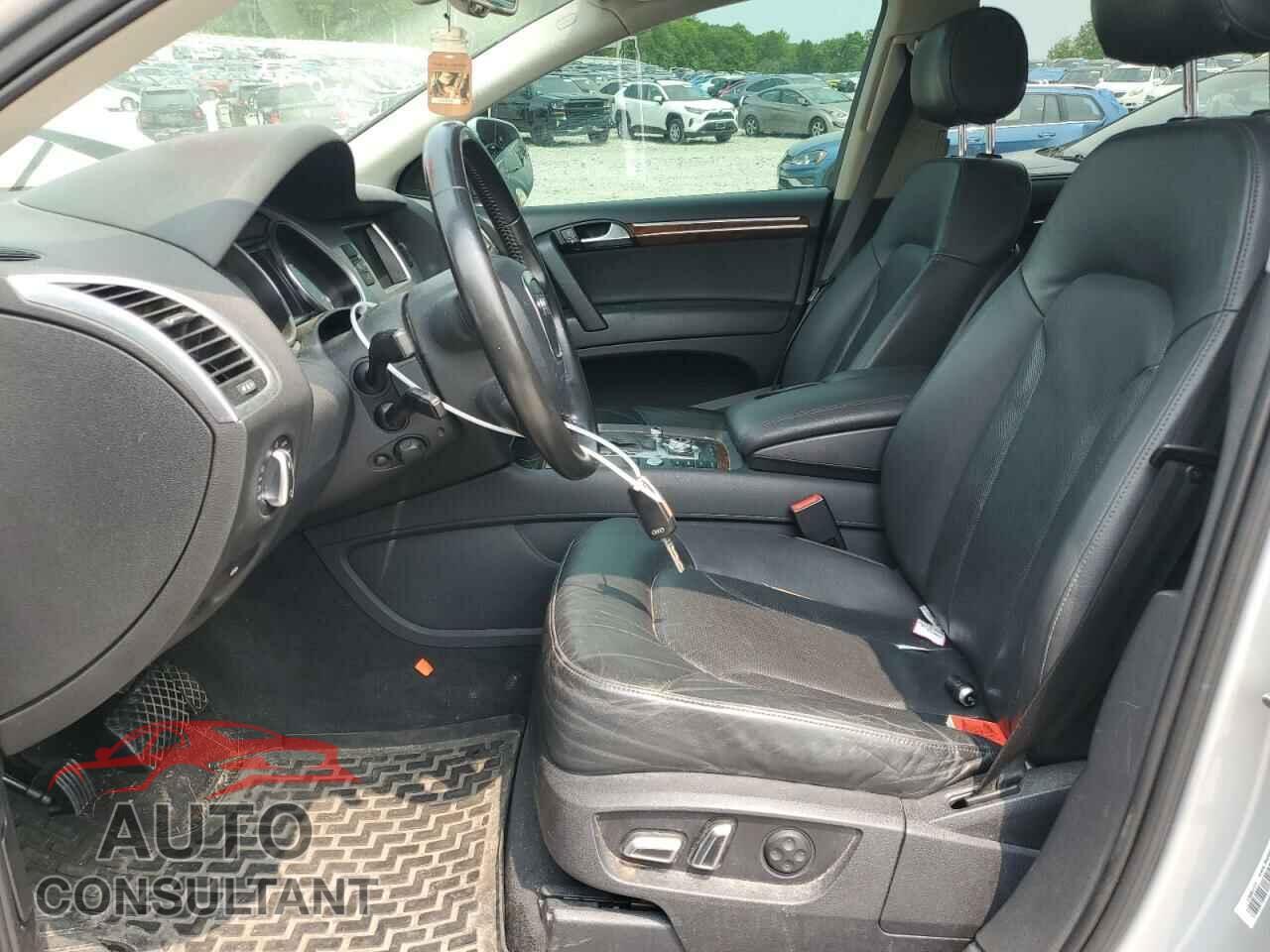AUDI Q7 2011 - WA1DGAFE8BD003532