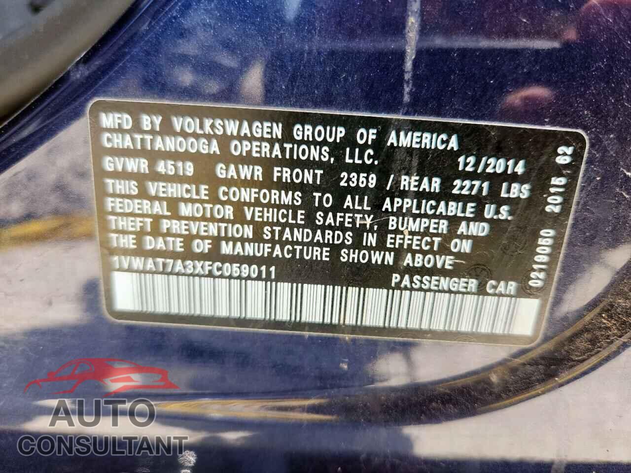 VOLKSWAGEN PASSAT 2015 - 1VWAT7A3XFC059011