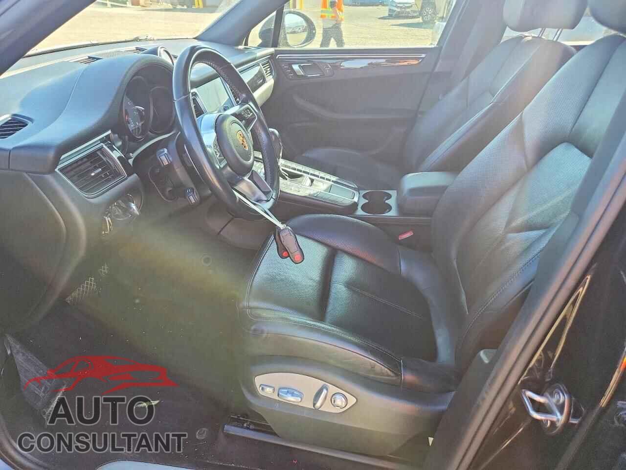 PORSCHE MACAN 2017 - WP1AB2A54HLB13902