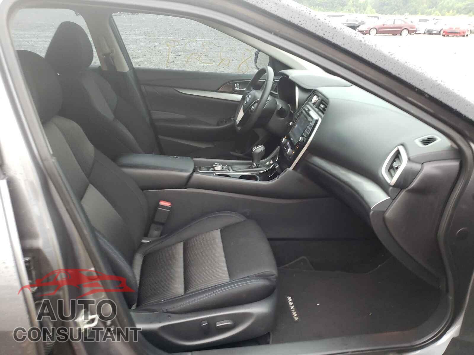 NISSAN MAXIMA 2017 - 1N4AA6AP3HC397347