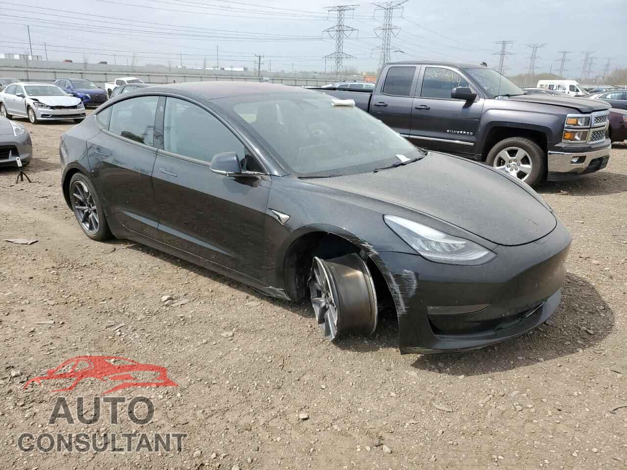TESLA MODEL 3 2018 - 5YJ3E1EAXJF021009