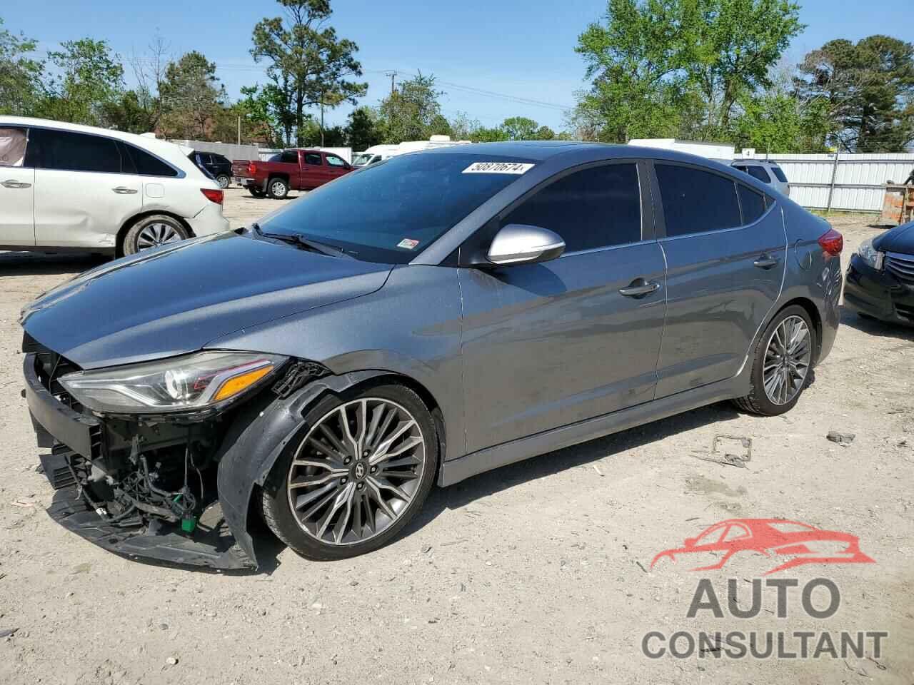 HYUNDAI ELANTRA 2018 - KMHD04LB9JU472497