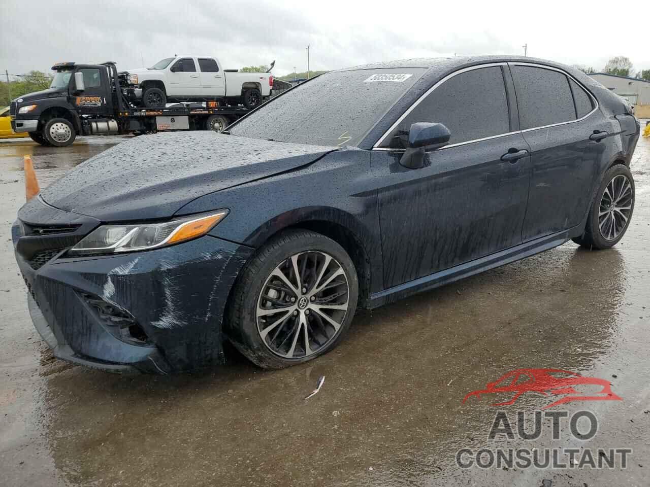 TOYOTA CAMRY 2018 - 4T1B11HK9JU530376