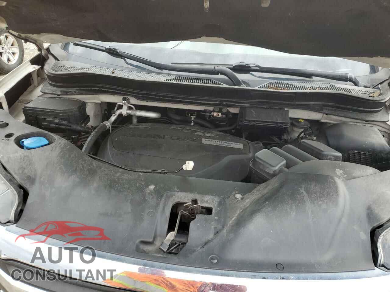 HONDA PILOT 2017 - 5FNYF6H32HB079655