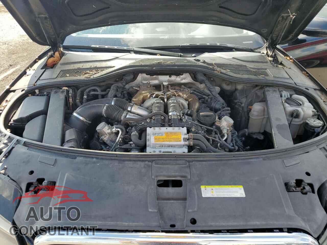 AUDI A8 2013 - WAUR2AFD1DN008020