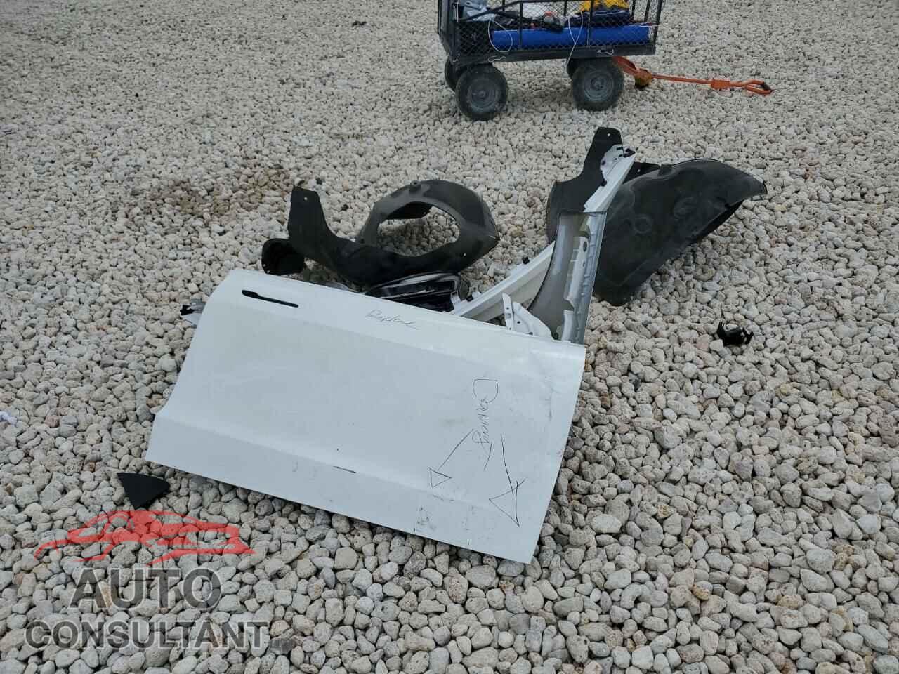 TESLA MODEL 3 2021 - 5YJ3E1EA4MF031944