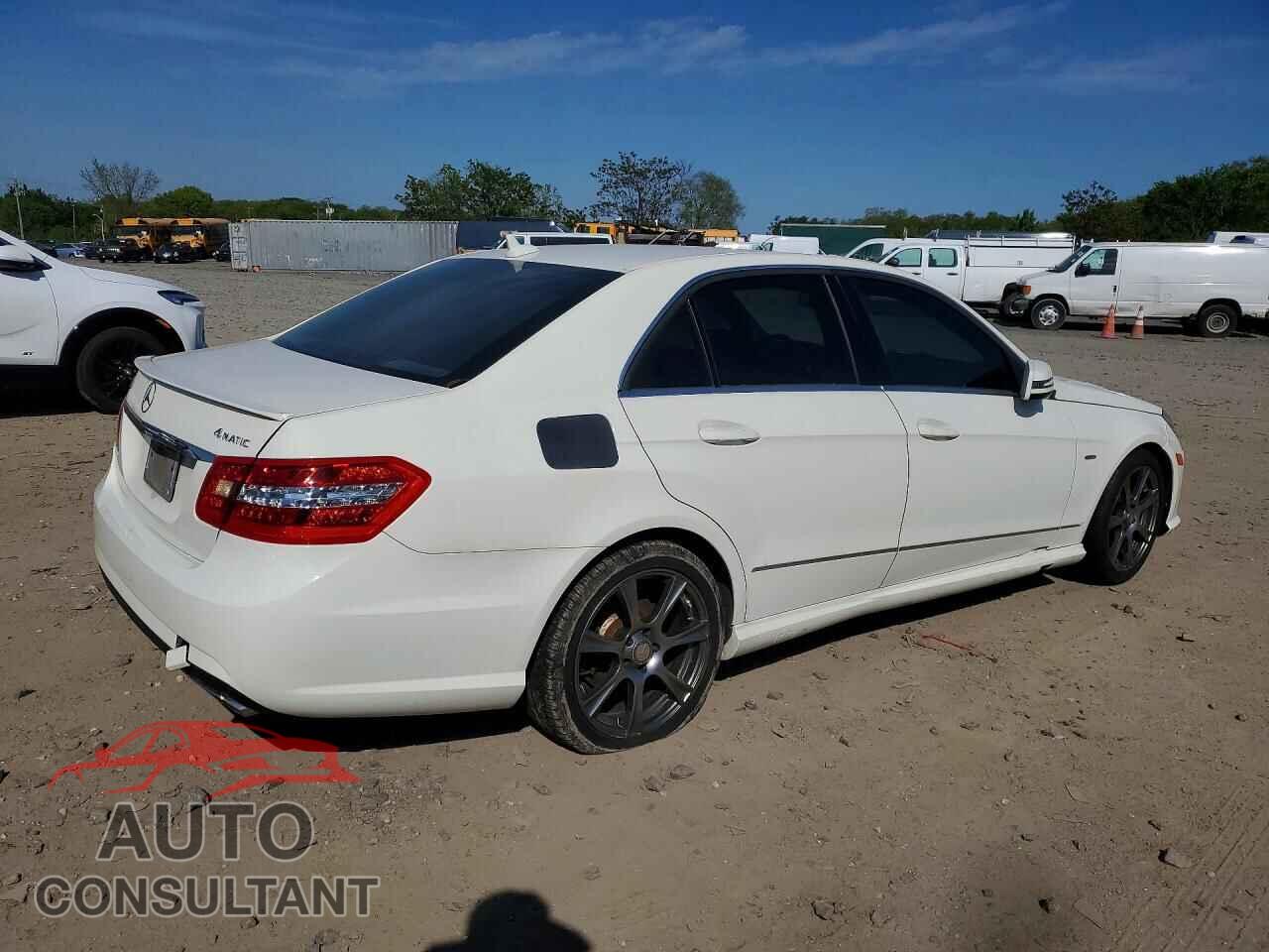 MERCEDES-BENZ E-CLASS 2012 - WDDHF8JB9CA654063