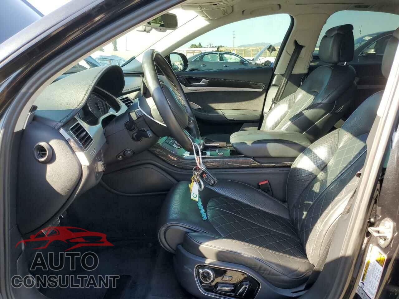AUDI S8 2013 - WAUD2AFD5DN010444