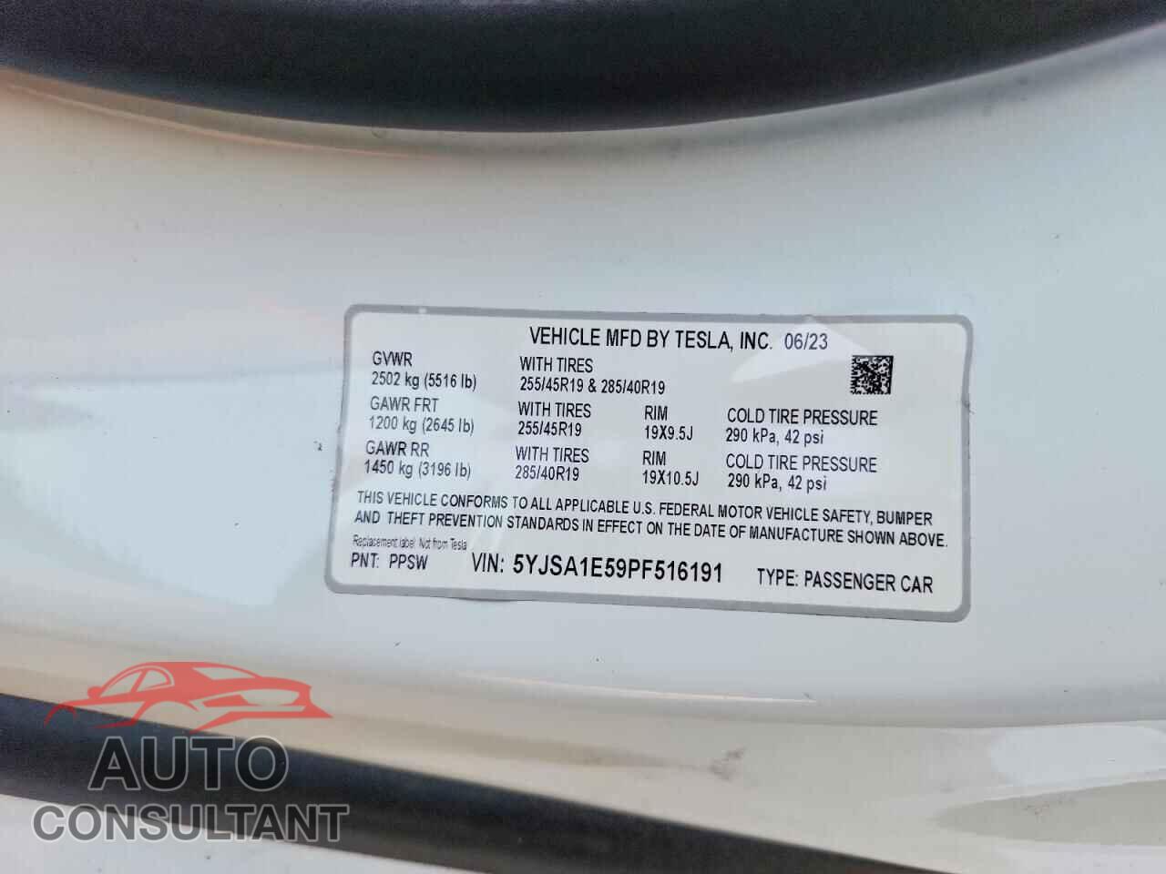 TESLA MODEL S 2023 - 5YJSA1E59PF516191