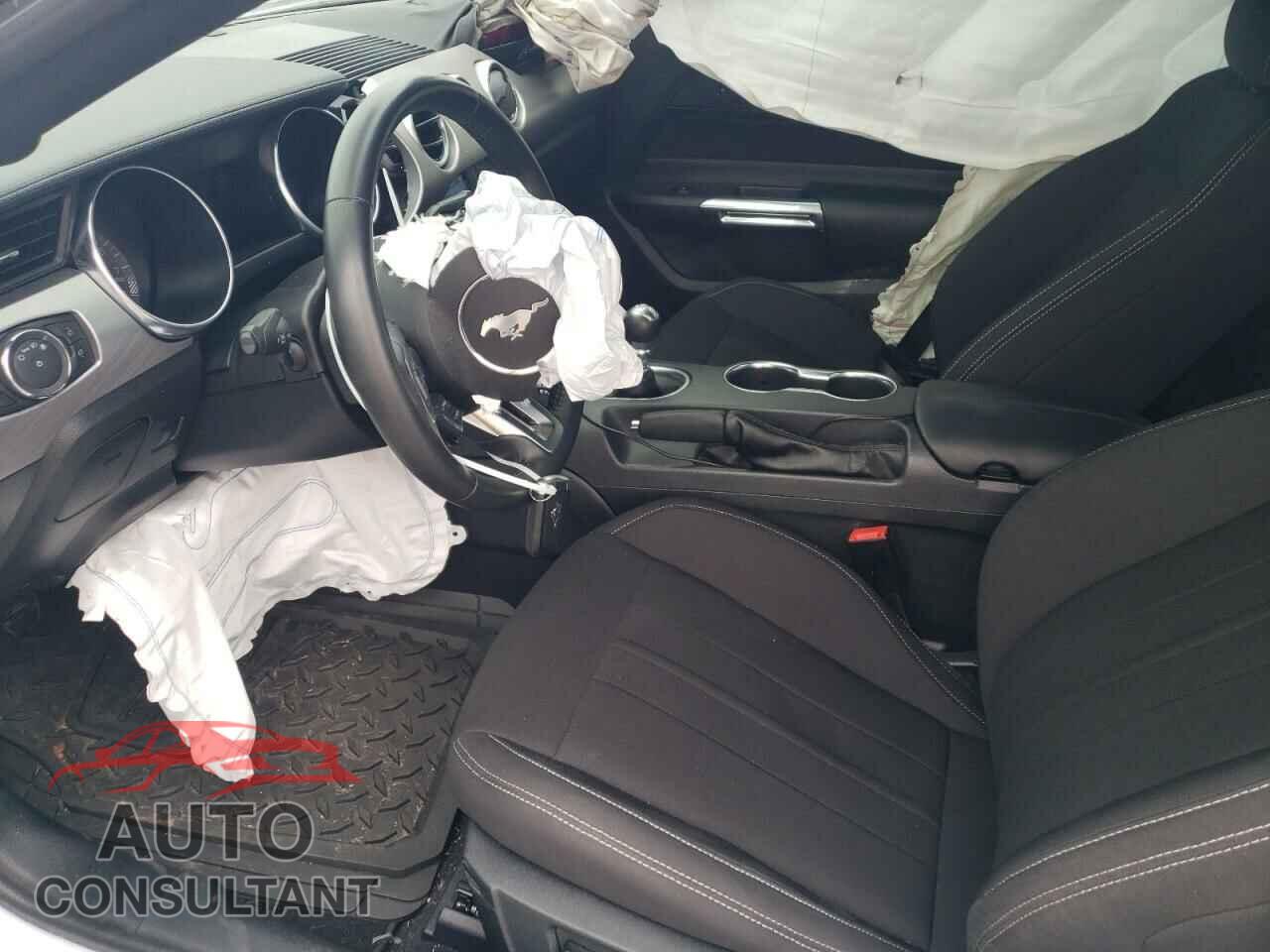 FORD MUSTANG 2023 - 1FA6P8CF7P5301419