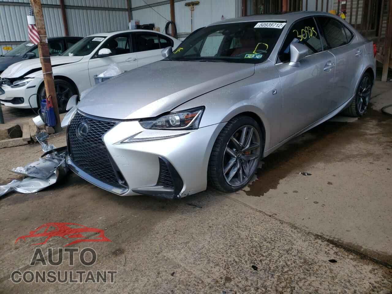 LEXUS IS 2019 - JTHC81D22K5034131