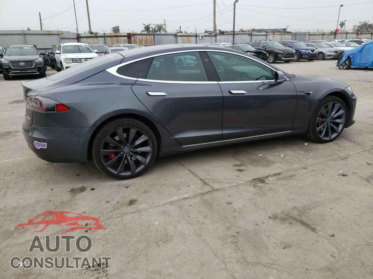 TESLA MODEL S 2018 - 5YJSA1E47JF271552