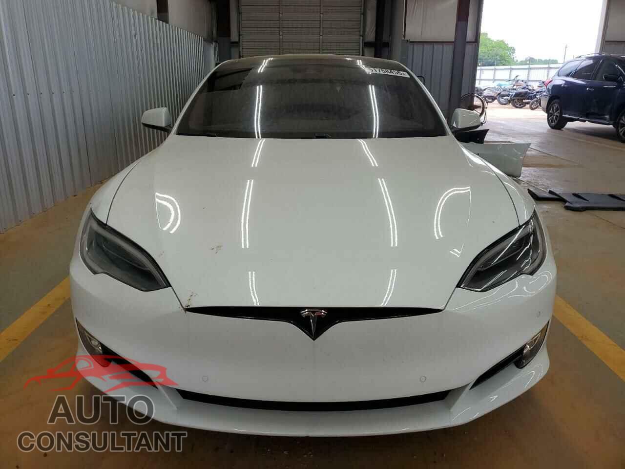 TESLA MODEL S 2016 - 5YJSA1E26GF152592