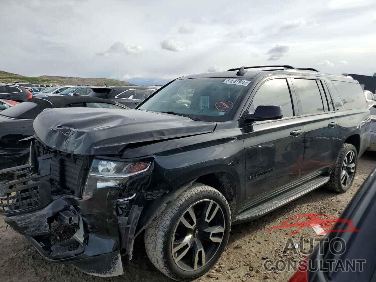 CHEVROLET SUBURBAN 2019 - 1GNSKHKC5KR291660