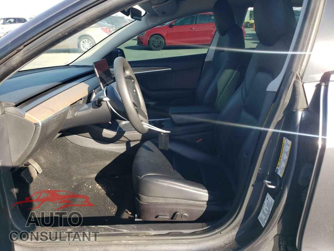 TESLA MODEL 3 2021 - 5YJ3E1EB3MF998683