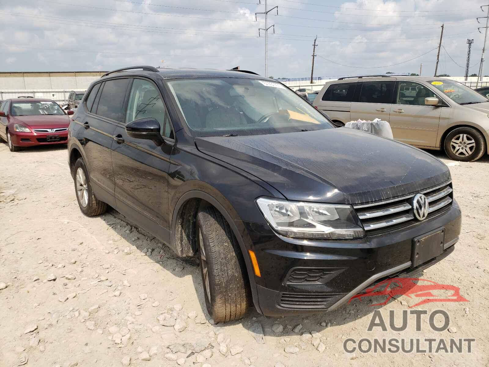 VOLKSWAGEN TIGUAN 2018 - 3VV0B7AX8JM134091