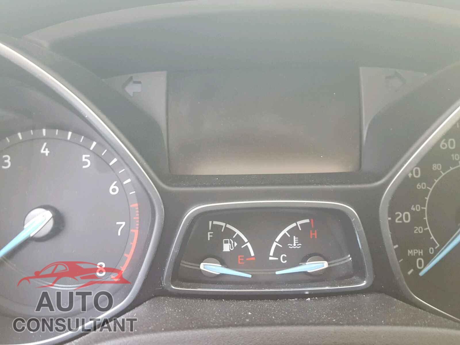 FORD FOCUS SE 2016 - 1FADP3F22GL254699