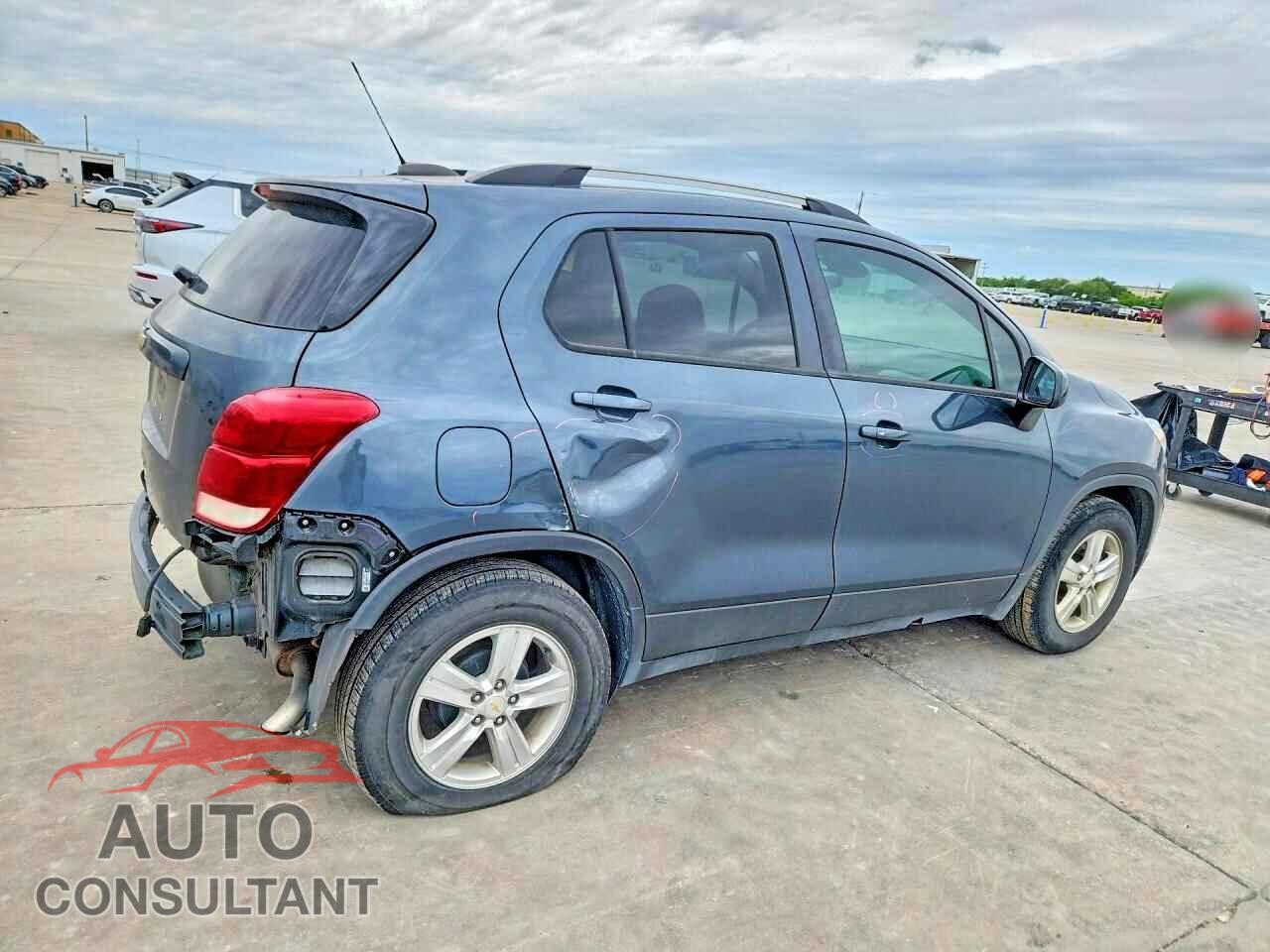 CHEVROLET TRAX 2021 - KL7CJLSBXMB314885