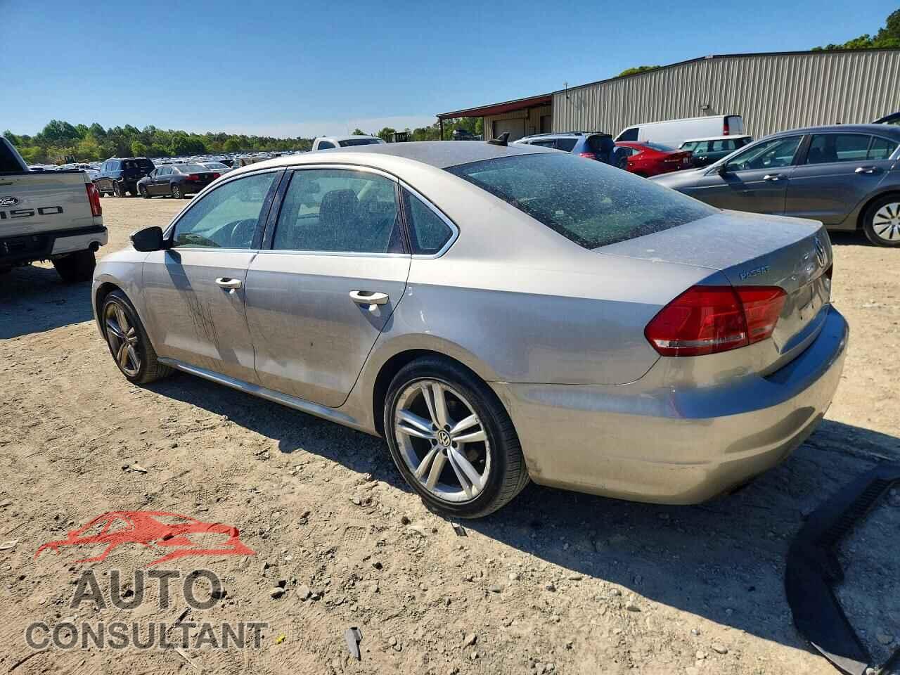 VOLKSWAGEN PASSAT 2014 - 1VWBS7A32EC046582