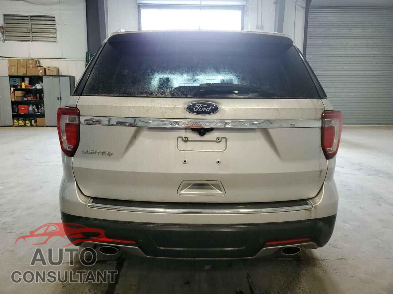 FORD EXPLORER 2018 - 1FM5K7F88JGA69853
