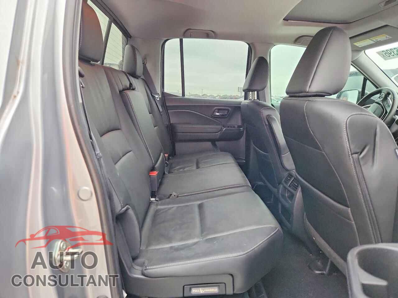HONDA RIDGELINE 2019 - 5FPYK3F79KB024604