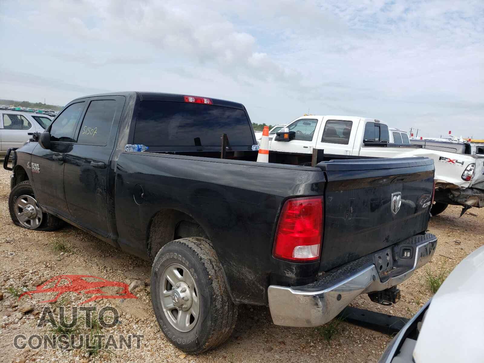DODGE RAM 2018 - 3C6UR5CL2JG418428