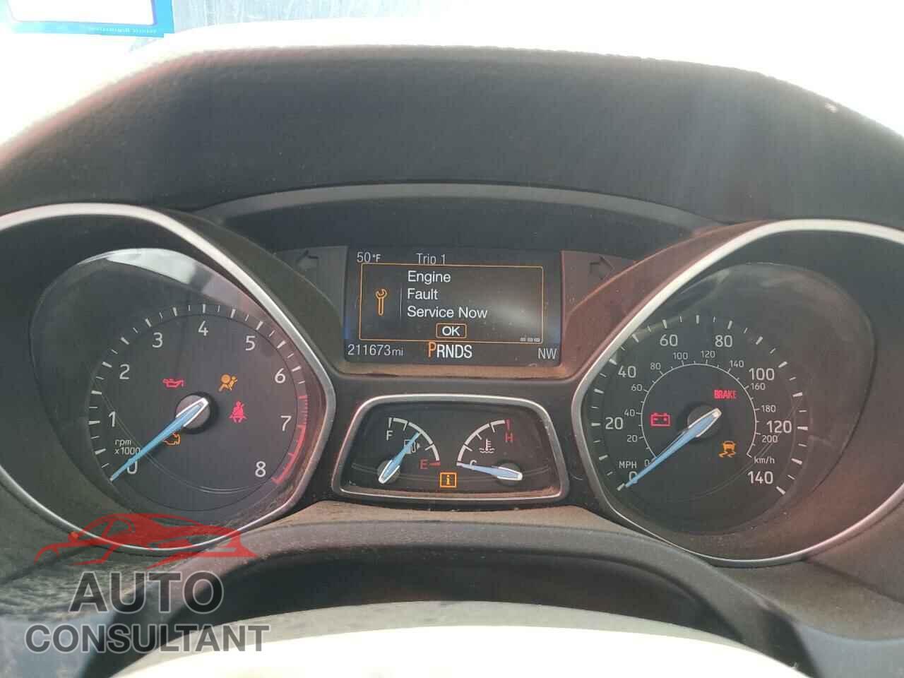 FORD FOCUS 2016 - 1FADP3F23GL262519