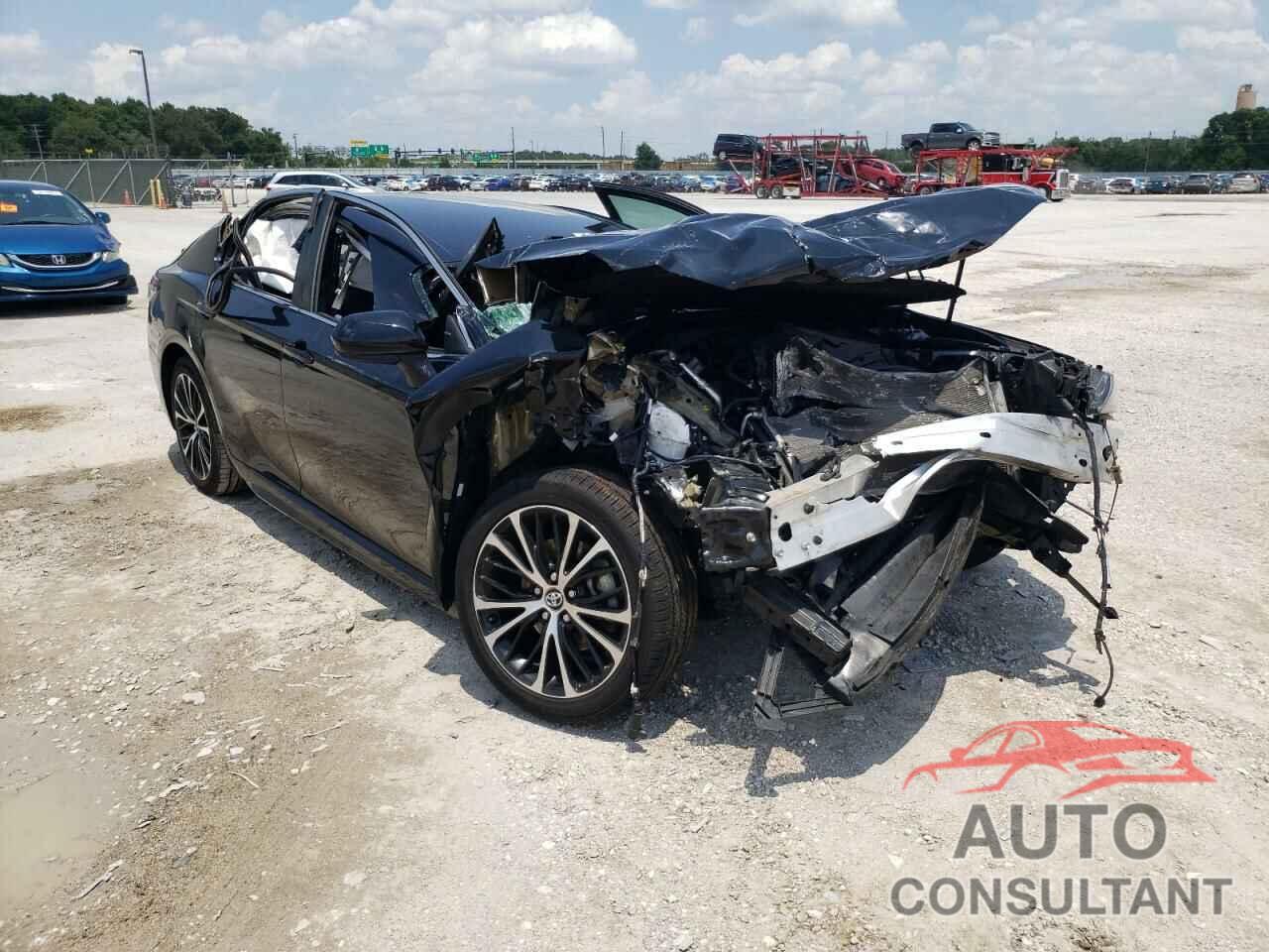 TOYOTA CAMRY 2018 - 4T1B11HK6JU103639