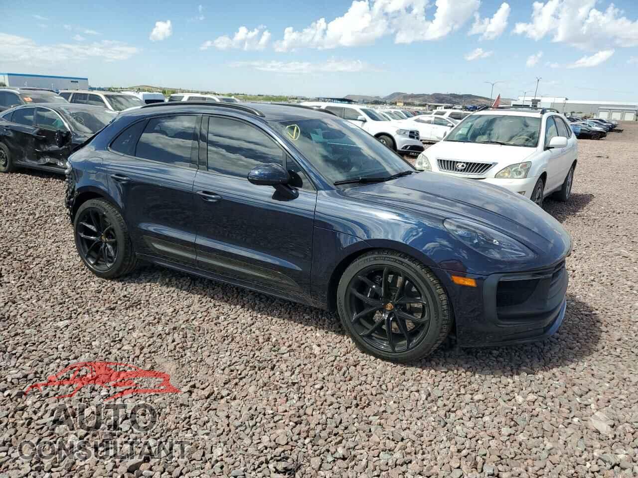 PORSCHE MACAN 2022 - WP1AF2A5XNLB31384