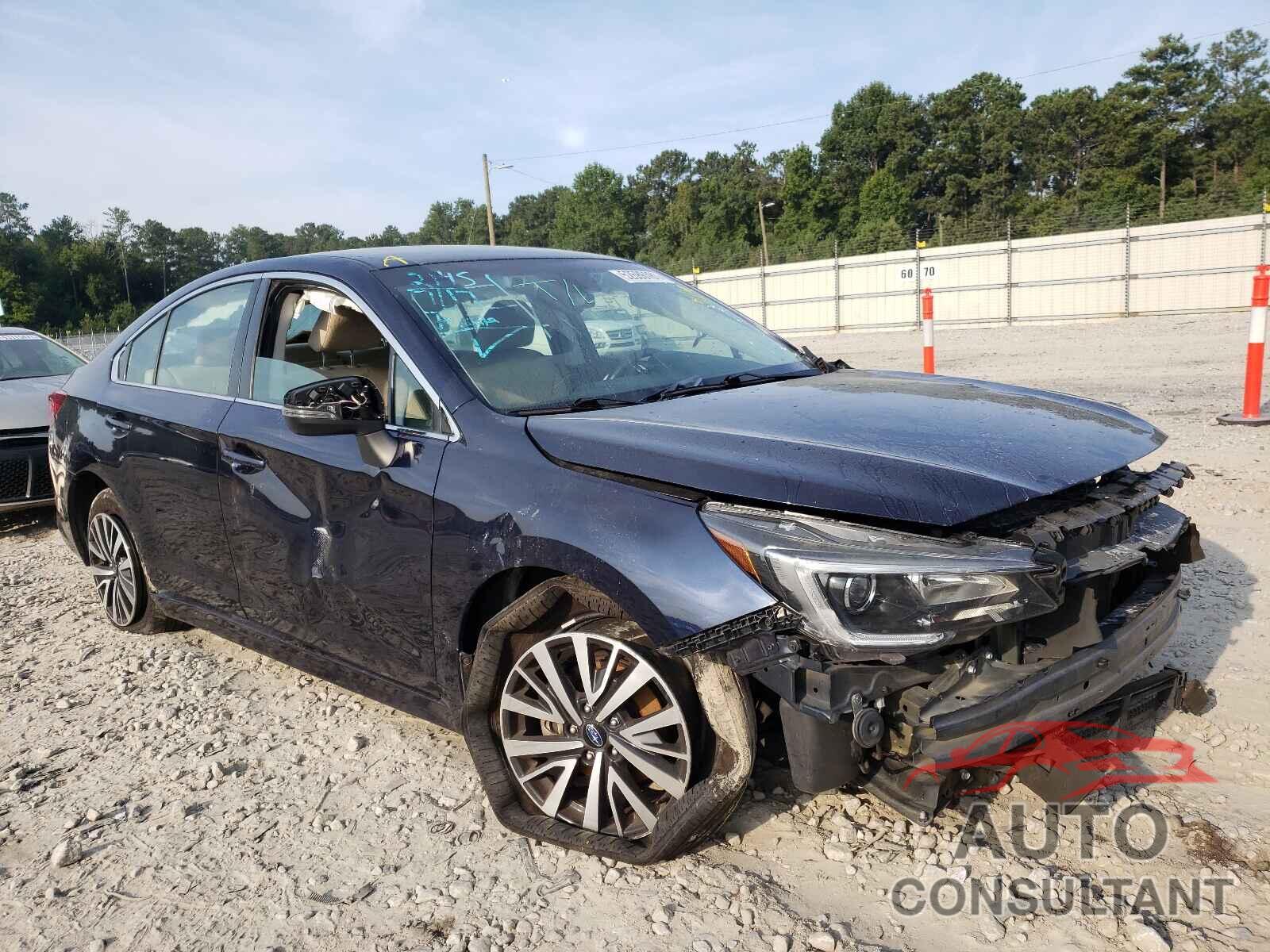 SUBARU LEGACY 2018 - 4S3BNAF64J3024698