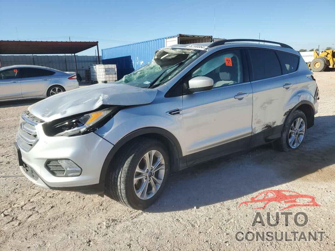 FORD ESCAPE 2018 - 1FMCU0GD4JUA11888