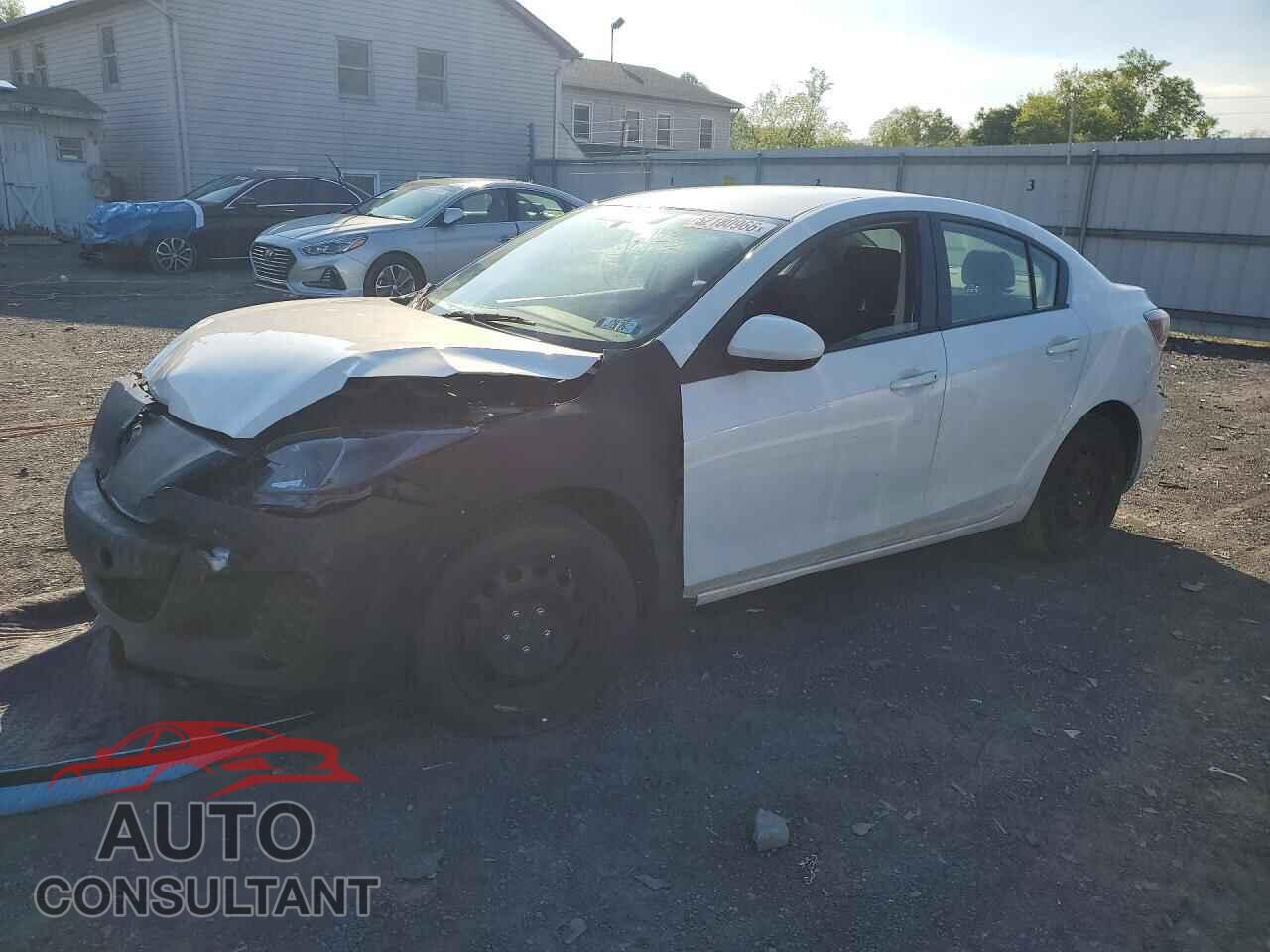 MAZDA 3 2013 - JM1BL1UP8D1835681