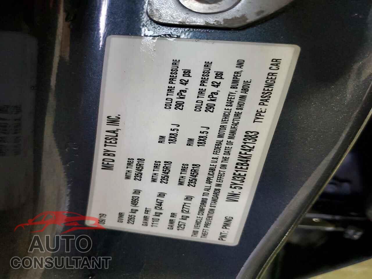 TESLA MODEL 3 2019 - 5YJ3E1EB4KF421383